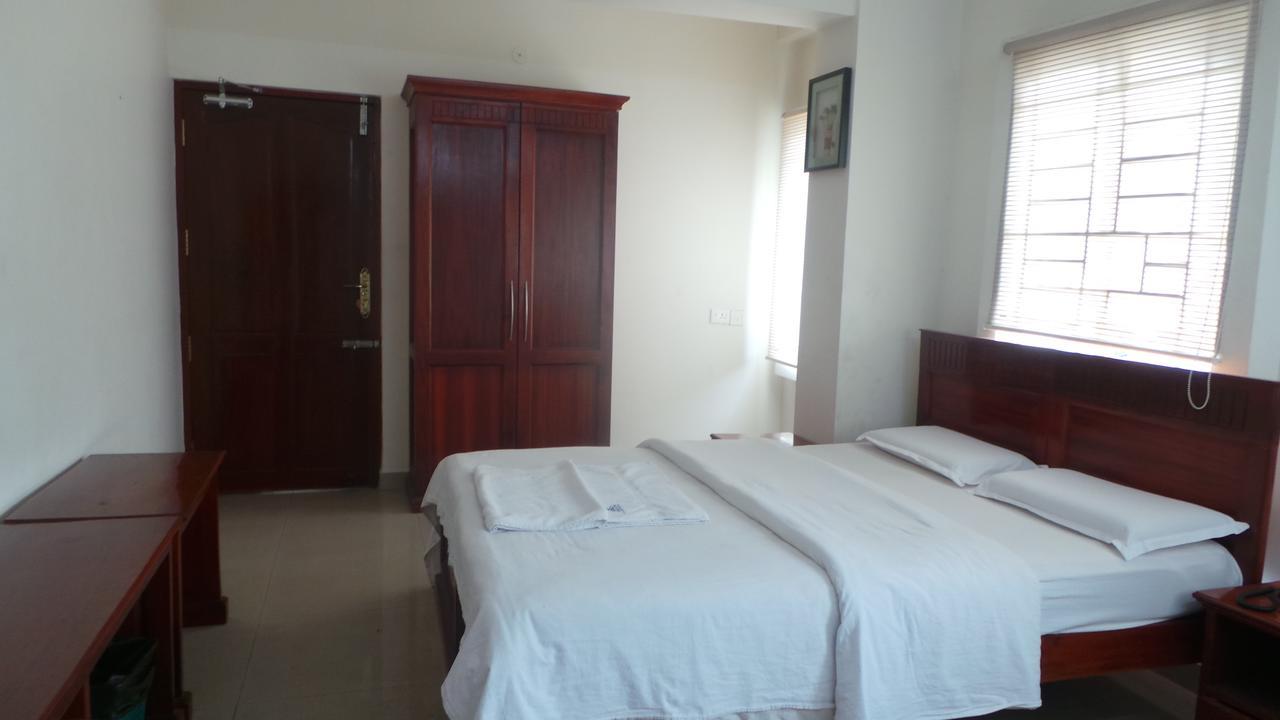 Kooloth Lake View Residency Hotel Coimbatore Exterior photo